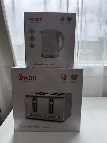 Swan slice toaster and - 4,