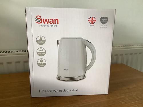 Swan jug kettle - 1.7l,