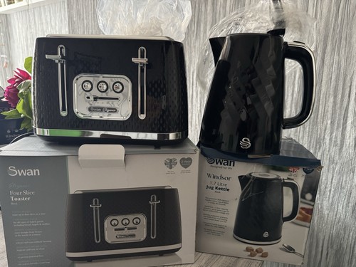 Swan serenity black kettle - serenity,
